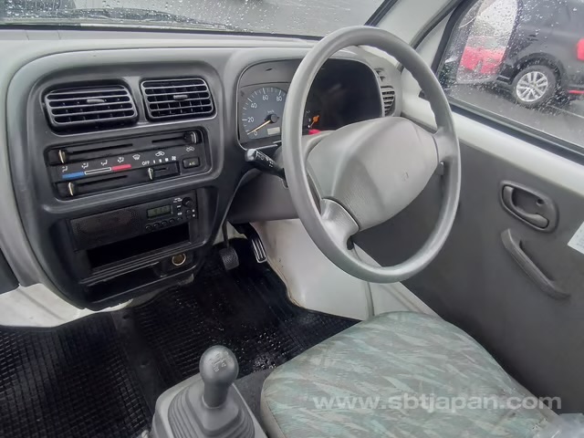 1999 Suzuki Carry photo 5