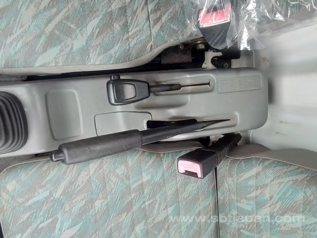 1999 Suzuki Carry photo 6
