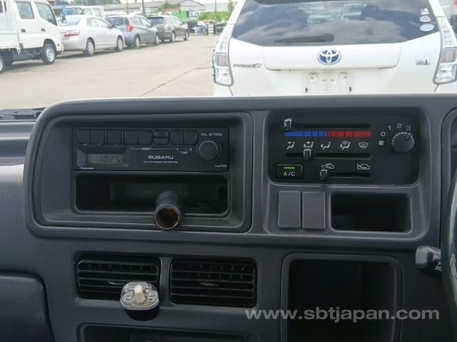 2000 Subaru Sambar Truck TB photo 4