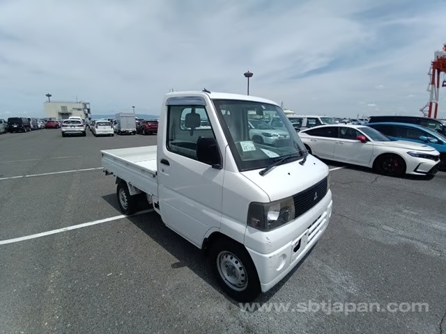 2001 Mitsubishi Minicab