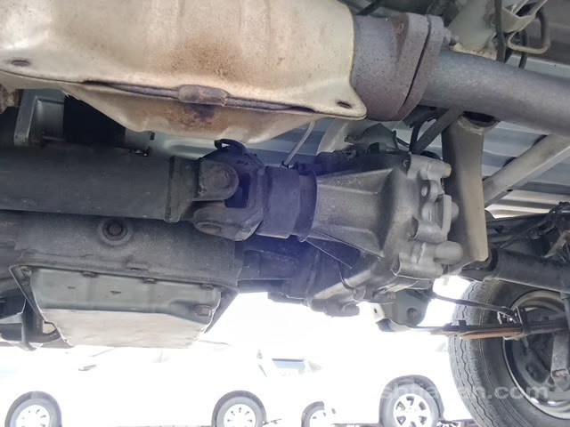 2001 Mitsubishi Minicab photo 6