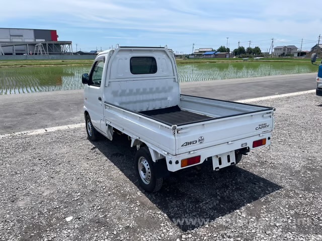 2001 Suzuki Carry photo 2