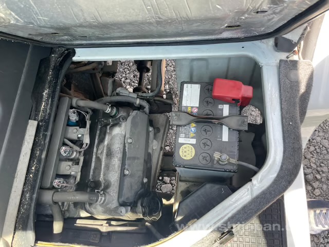 2001 Suzuki Carry photo 3